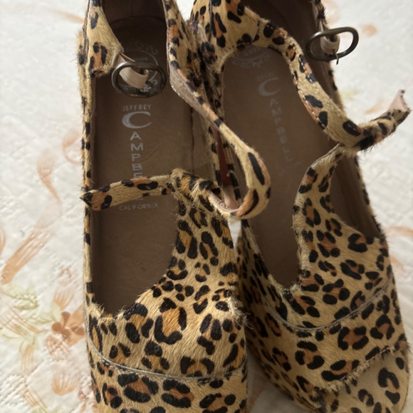 Cheetah platforms - Picture 3 of 3